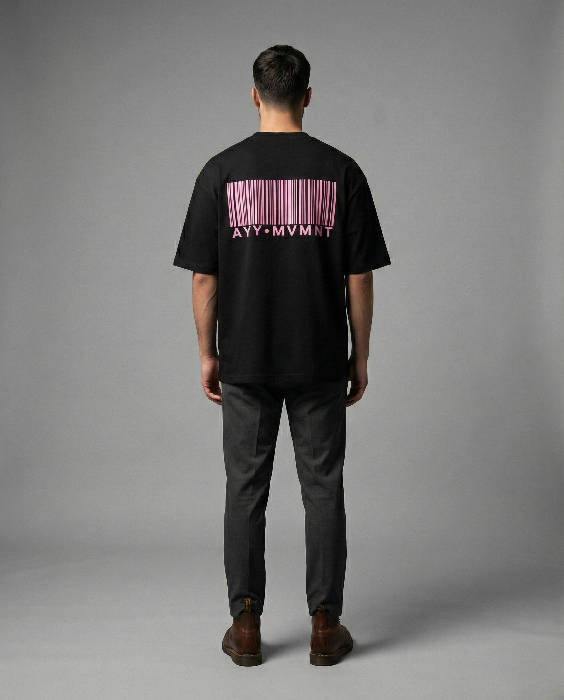 Black T-Shirt Pink MVMNT