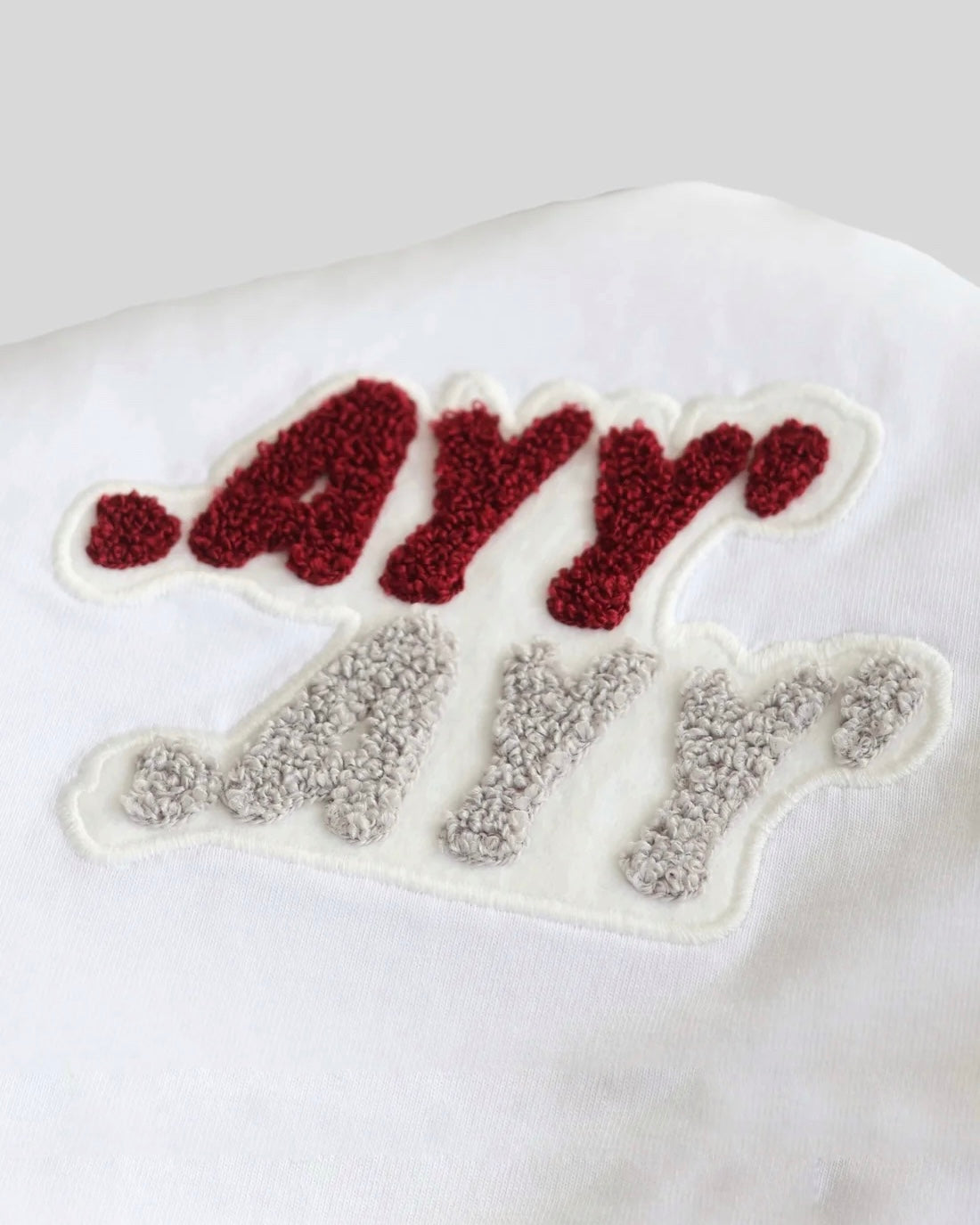 Oversized White T-Shirt Bordeaux